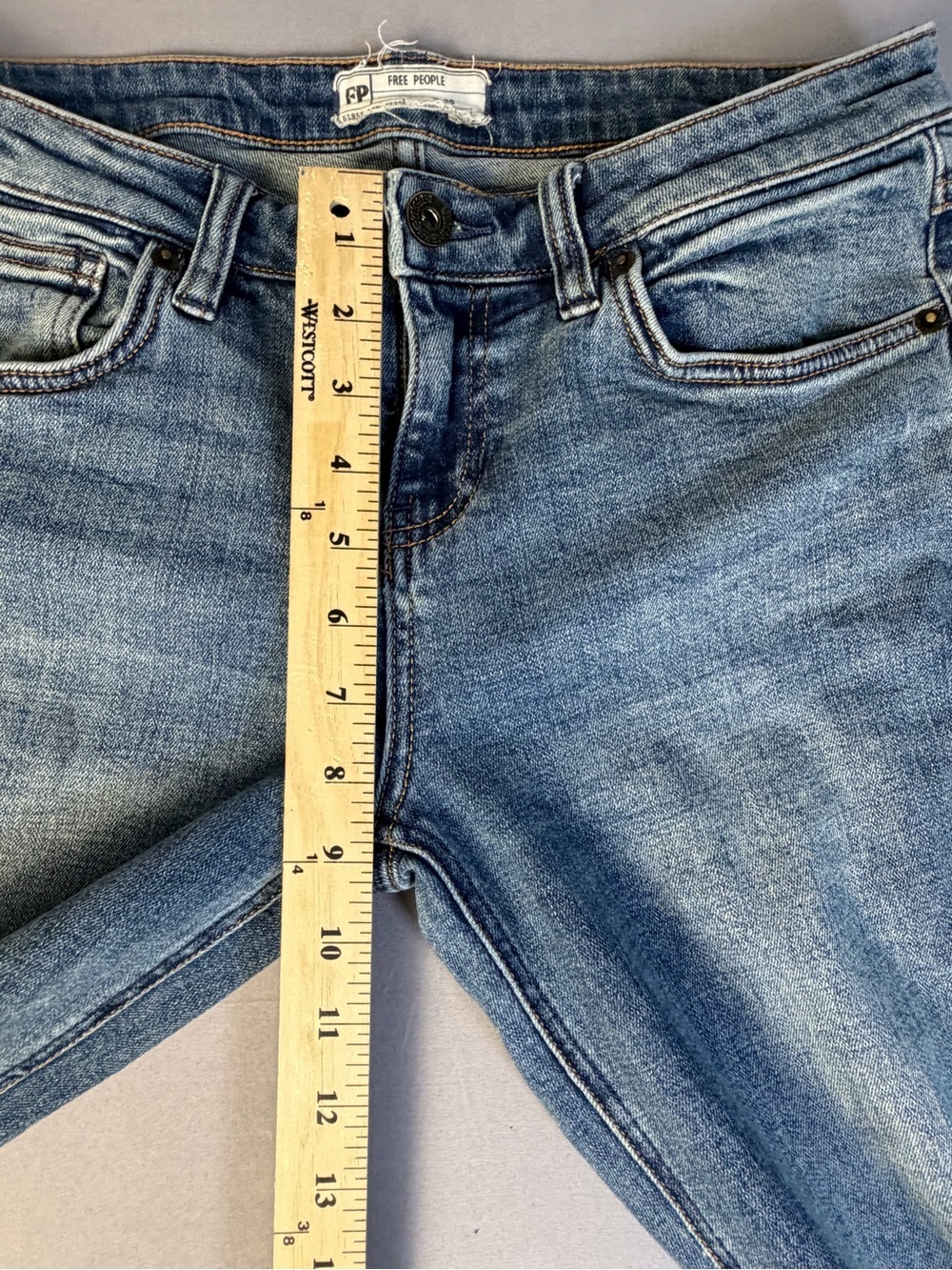 Free People Mid Wash Raw Hem Jeans with Side Slit Size 29 - Picture 5 of 9